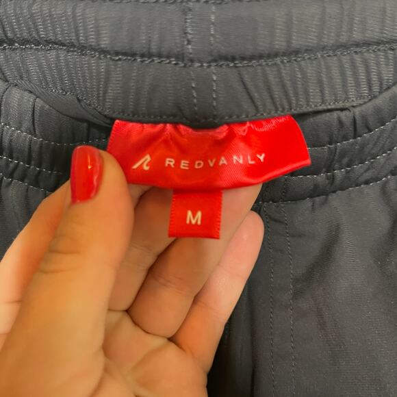 Redvanly black 9” shorts sz M - Picture 2 of 5